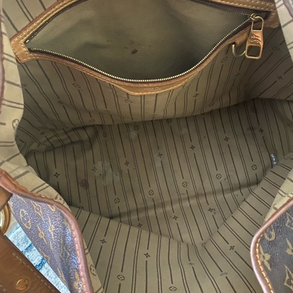 💯 Authentic Louis Vuitton Delightful MM - Picture 10 of 16